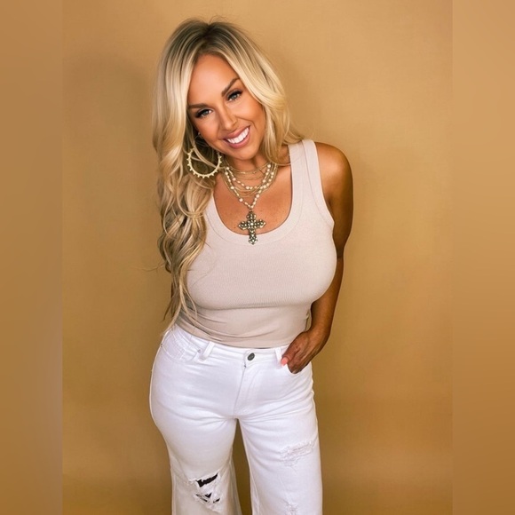 PLUS Risen Revisiting The 90s Wide Leg Dad Jeans - White Size 1X (16-18) NWT - Picture 7 of 7